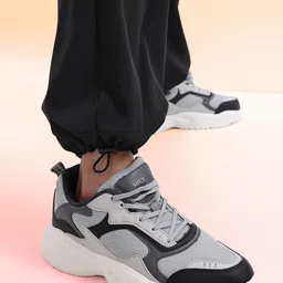 HRX by Hrithik Roshan Men Training Joggers With Toggled Hem image 2