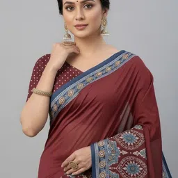 Shilpkala Ethnic Motifs Poly Chiffon Saree image 4