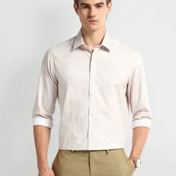 Arrow Men Slim Fit Textured Spread Collar Cotton Formal Shirt-image-21