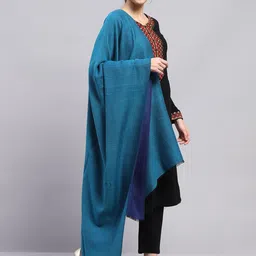 Monte Carlo Woollen Reversible Shawl image 2