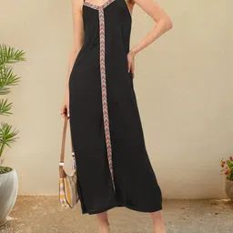 DressBerry Bohemian Chic Paneled Midi Dress-picture-33
