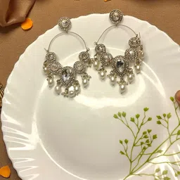 GOLDEN GLAMOUR Rhodium-Plated Alloy Kundan Chandbalis image 4