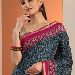 Libas Ethnic Motifs Handloom Saree image 5