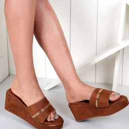 DressBerry Women Solid Round Toe Mules-picture-28