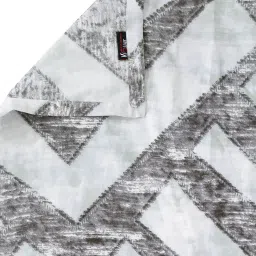 Klotthe Printed Grey & White 210 TC Cotton King Bedsheet with 2 Pillow Covers image 4