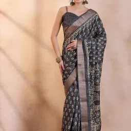 Saree Mall Black Printed Sarees With Unstitched Blouse image 1