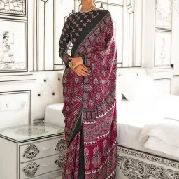 Saree Mall Pink Printed Sarees With Unstitched Blouse image 1