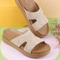Metro Women's Beige Casual Sandals image 1