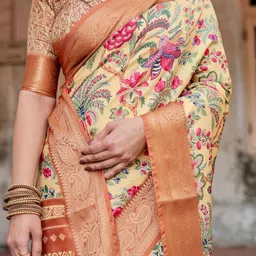 MAHARANI COUTURE Floral Printed Kanjeevaram Saree image 2