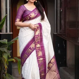 Tekson Ethnic Motifs Woven Design Zari Art Silk Saree image 4