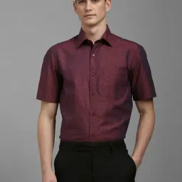 Louis Philippe Maroon Cotton Regular Fit Printed Shirt-image-46