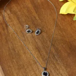 Biba Navy Brass Necklace Set-image-37