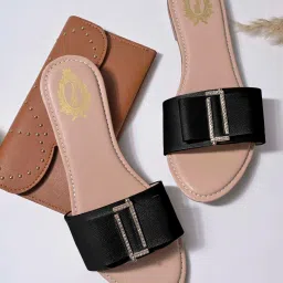 Shoetopia Kids Black & Beige Casual Slides image 1