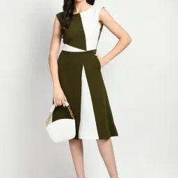 Exude Green & White Plain Wrap A-Line Dress-picture-42