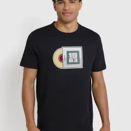 Ben Sherman Black Chest Print Regular Fit T-Shirt-image-82