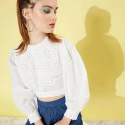 KASSUALLY White Self Design Cotton Crop Top image 1