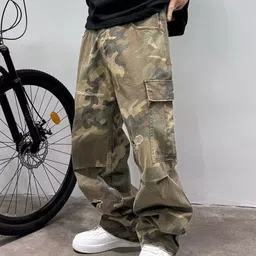 StyleCast Men Relaxed Fit Low-Rise Printed Cargo Jeans image 4