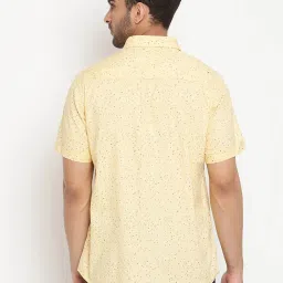 Cantabil Yellow Printed Short Sleeves Cotton Shirt image 2