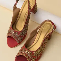 Rocia by Regal Women's Maroon Back Strap Sandals-picture-17