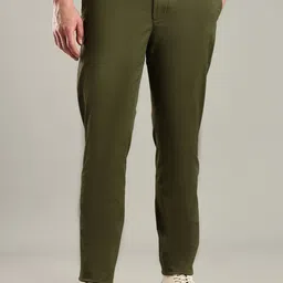 Tommy Hilfiger Men Relaxed Fit Mid-Rise Chinos Trousers-picture-24