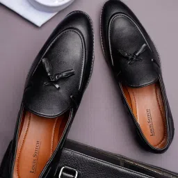 Louis Stitch Men's Black Formal Mocassins image 1