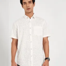 Peregrine By Pantaloons Lunar Rock Cotton Regular Fit Printed Shirt-picture-19