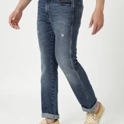 Wrangler Light Indigo Cotton Regular Fit Distressed Jeans image 3