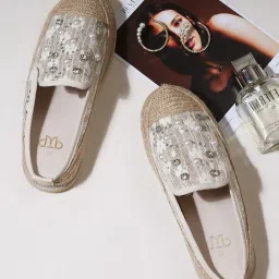 The White Pole Women's Beige Mule Shoes image 1
