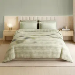 Spaces Light Green Cotton Geometric 350 TC Double Quilt-picture-10