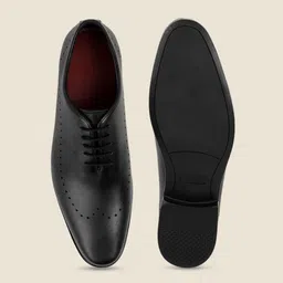 Metro Men Textured Round Toe Leather Brogues Formal Shoes image 2