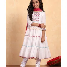 BIBA Cotton Woven Three Fourth Sleeves Floral Embroidered & Sequins Embellished Kurti Churidar With Dupatta Set - White-picture-11
