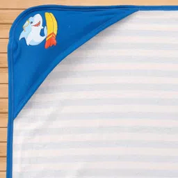 Babyhug Terry Knit Hooded Towel With Shark Patch L 76.2 x B 76.2 cm - Blue image 5