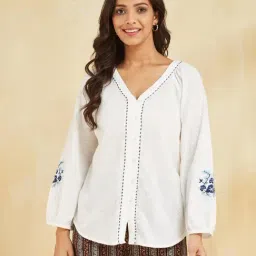 Fabindia White Regular Fit Printed Top-picture-47