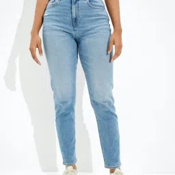 American Eagle Outfitters Blue Regular Fit Lightly Washed Jeans-image-37