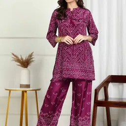 Sangria Bandhani Printed Tunic With Palazzos Co-Ords-picture-12