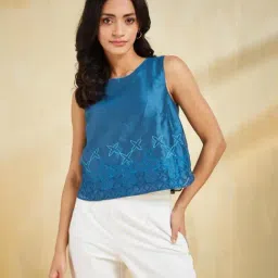 Fabindia Blue Regular Fit Embroidered Top-picture-43
