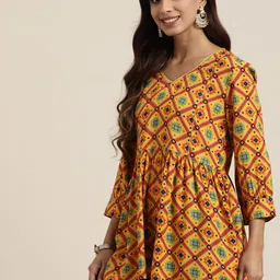 HERE&NOW Ethnic Motifs Printed V-Neck Gotta Patti Gotta Patti Pleated Kurti-picture-12