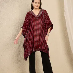 First Resort By Ramola Bachchan Crimson Crystal Houndstooth Embellished Loose fit Kaftan Top image 1