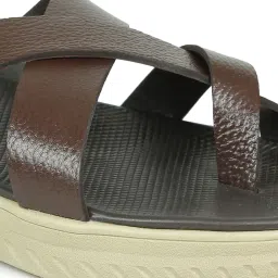 Privo by Inc.5 Men's Brown Cross Strap Sandals image 4