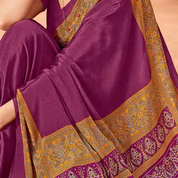 Mitera Ethnic Motifs Poly Crepe Sungudi Saree image 2