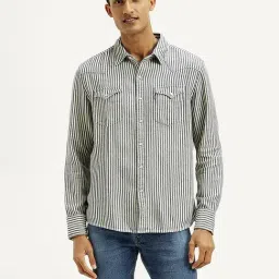 Levi's White Cotton Slim Fit Striped Shirt-image-52