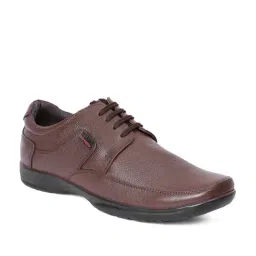 Red Chief Men's Brown Derby Shoes image 2
