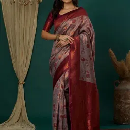 Satrani Grey Silk Blend Woven Saree With Unstitched Blouse-picture-15