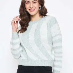 Camla Green & White Color-Block Sweater-image-35