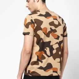 Wrangler Brown Regular Fit Camouflage T-Shirt image 2