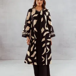 Kaftanize Black Viscose Rayon Regular Fit Straight Kurta Set image 1