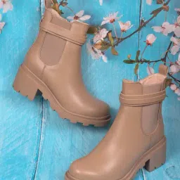 Ronnie Grey Women's Beige Casual Boots-image-4