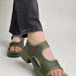 Shoetopia Kids Green Back Strap Sandals image 1