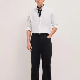 The Bear House White Cotton Solid Regular Fit Shirt image 4