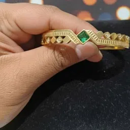 FIMBUL Women Gold-Plated Cuff Bracelet image 3